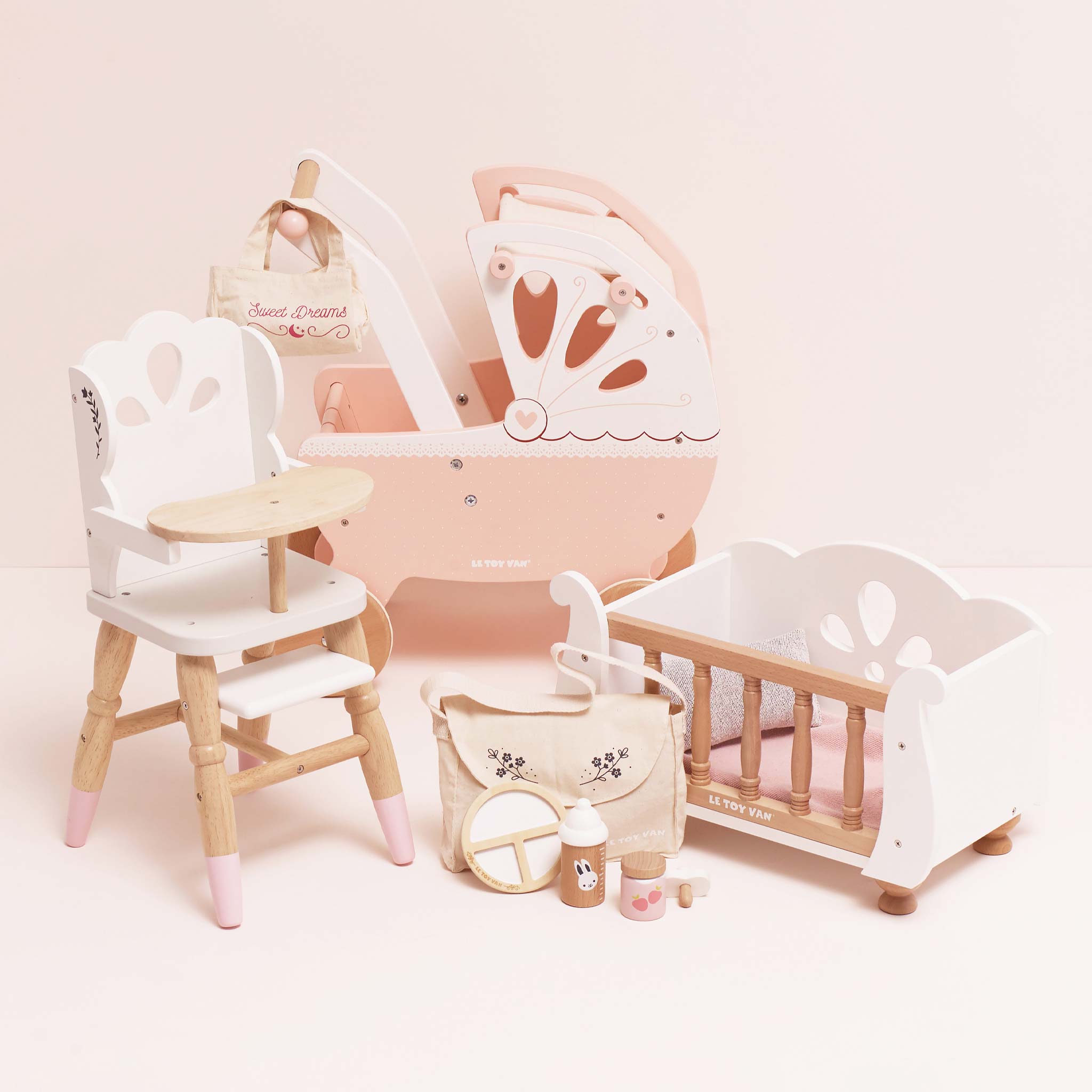 Dolly Care Set - Le Toy Van